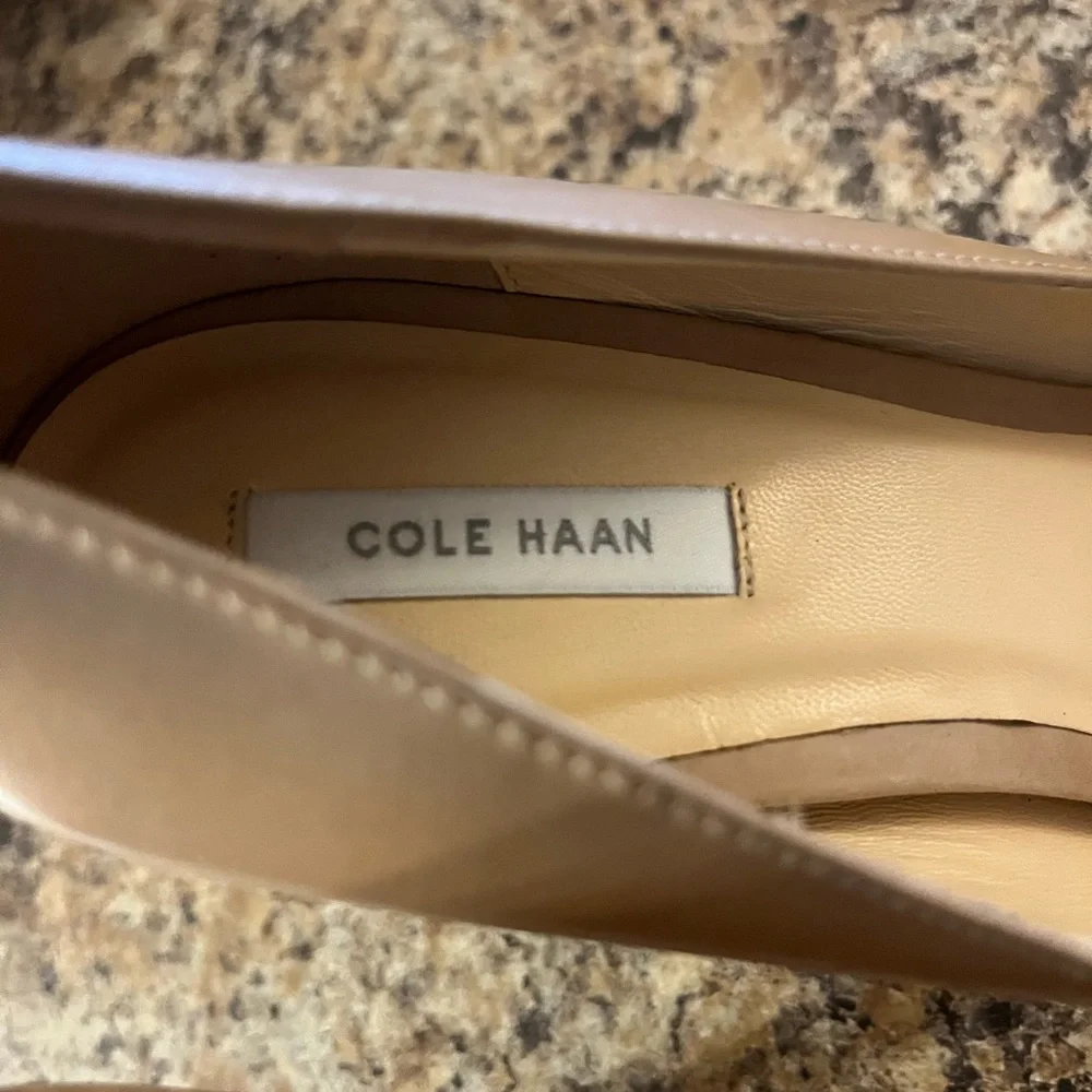 Cole Haan sz‎ 8B tan beige leather pumps heels